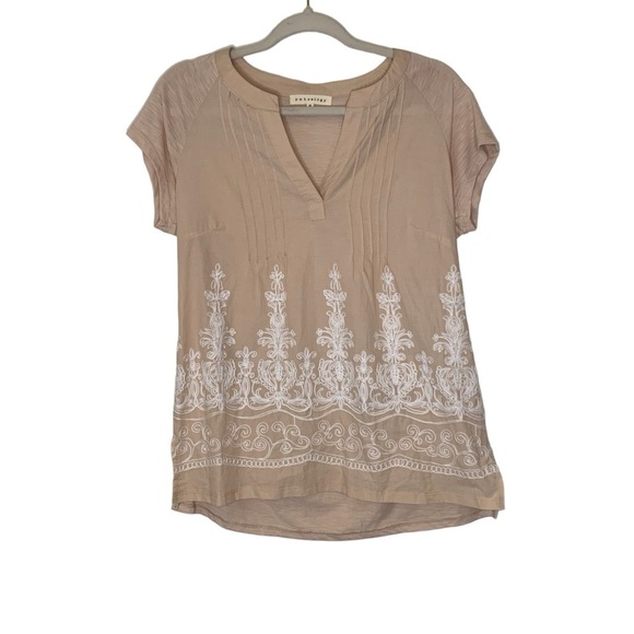 Retrology boho tan cap sleeve embroidered cotton front blouse. Size M - Picture 1 of 9
